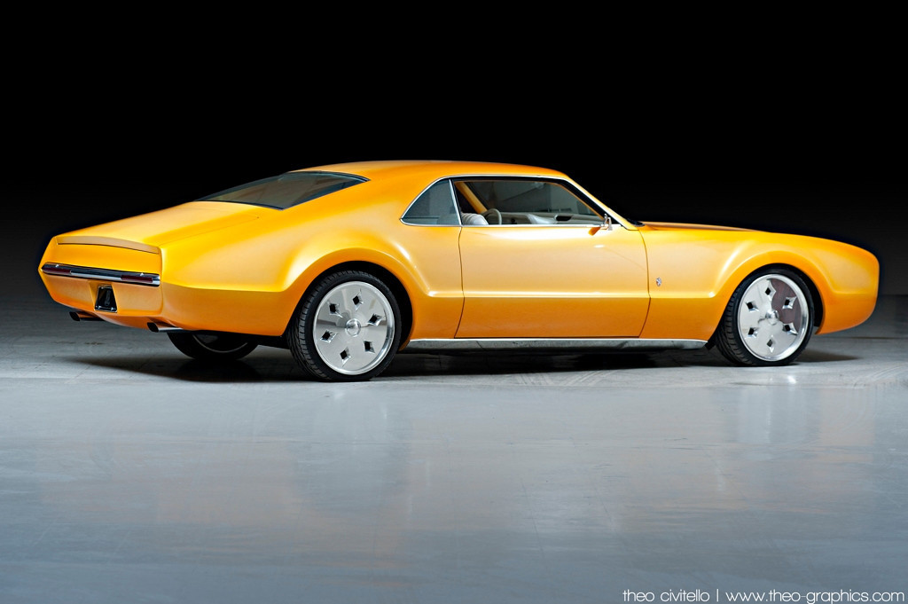Toronado-Rear-3-4-XL.jpg