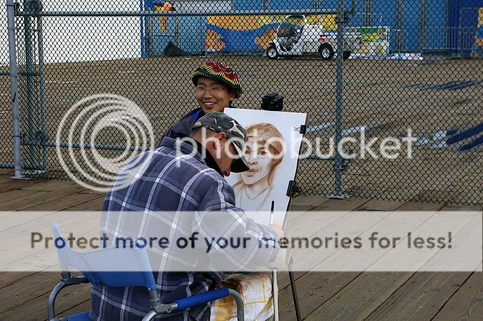 strangerscaughtoncamera27.jpg