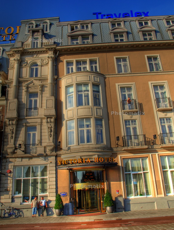 24-amsterdam_gallery2.jpg