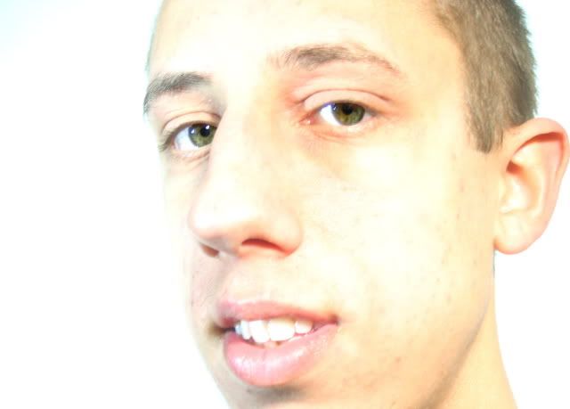 Ass30_HighKey_Flo.jpg