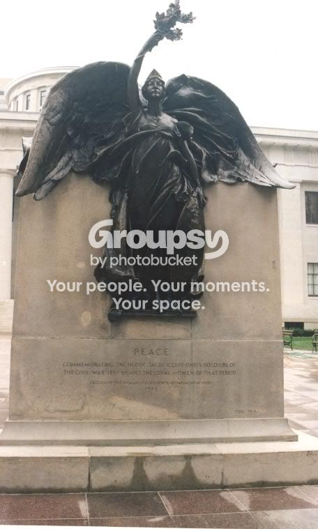 ColStatue009.jpg