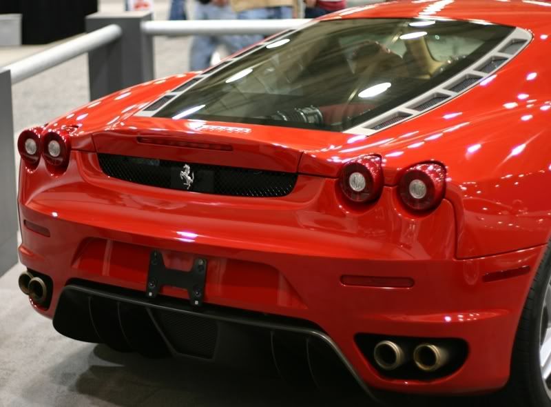 ferrari.jpg