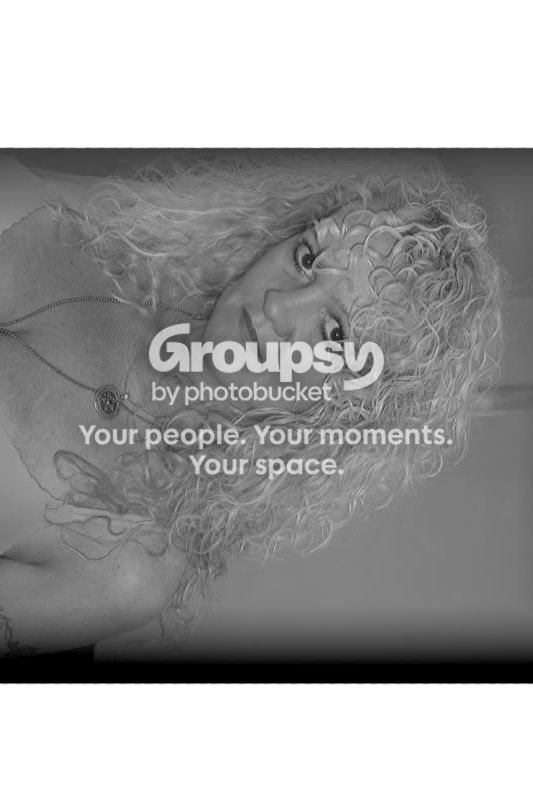 Untitled-Grayscale-02.jpg