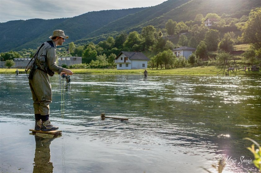 flyfishing_210614_0081-Medium-841x560.jpg