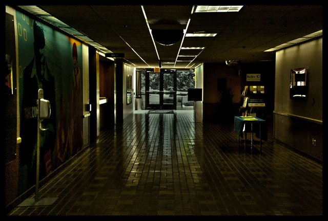 4741517620_7d63882336_z.jpg
