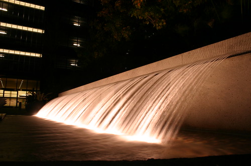 2162998867_59aaf17884.jpg