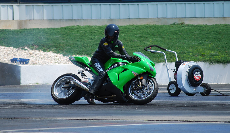 p594415607-4.jpg