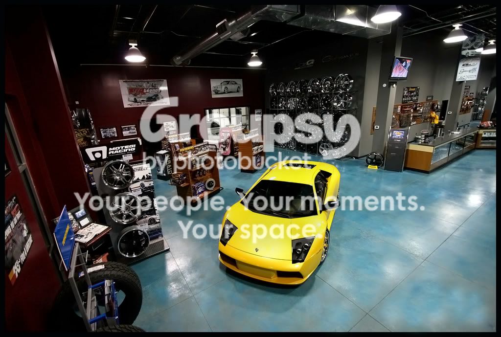 Showroom4.jpg