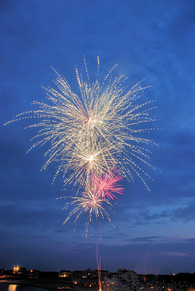 3rd-fire-works-013-L.jpg