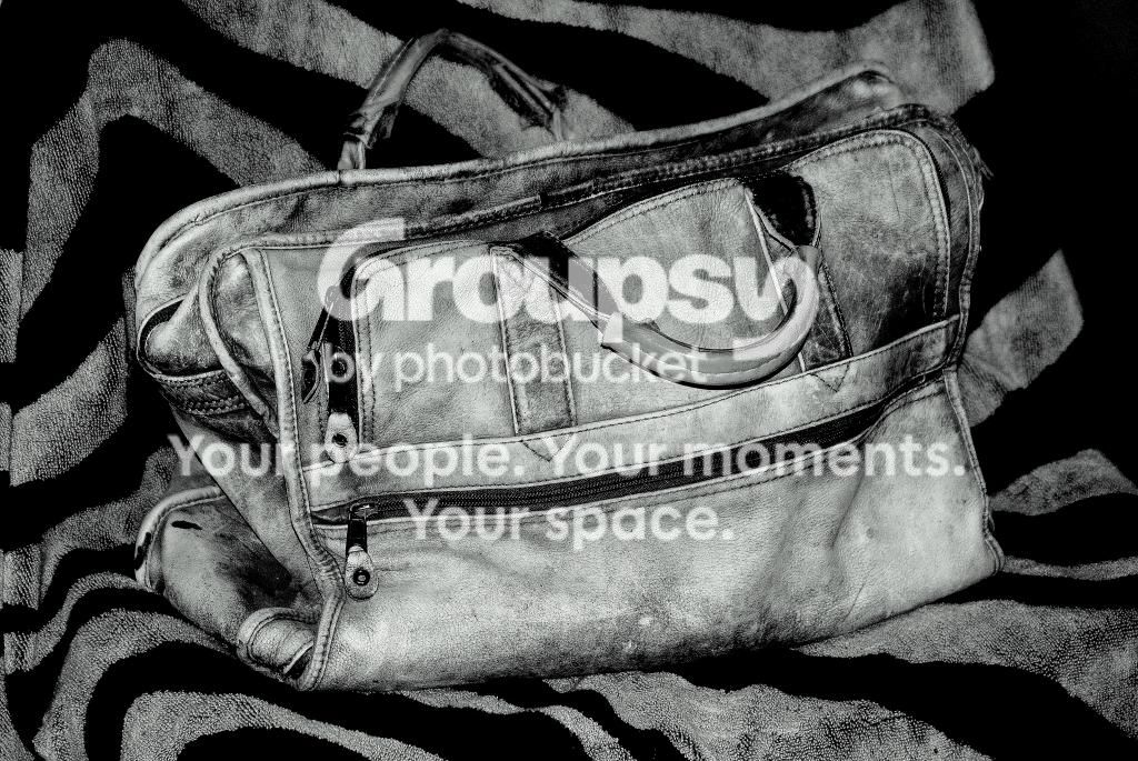 leatherbagbw2.jpg
