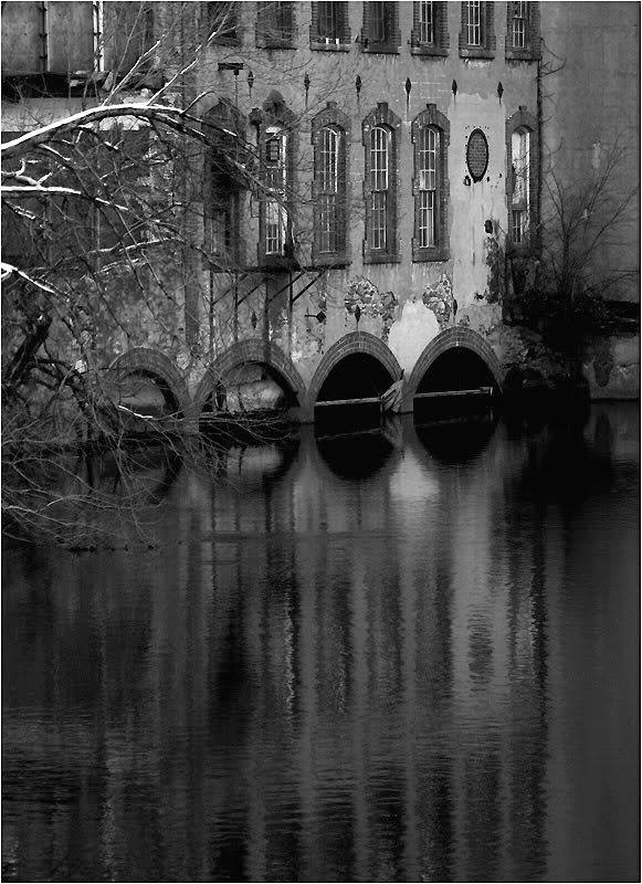 OldBuilding2.jpg