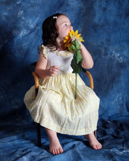avaflower2.jpg