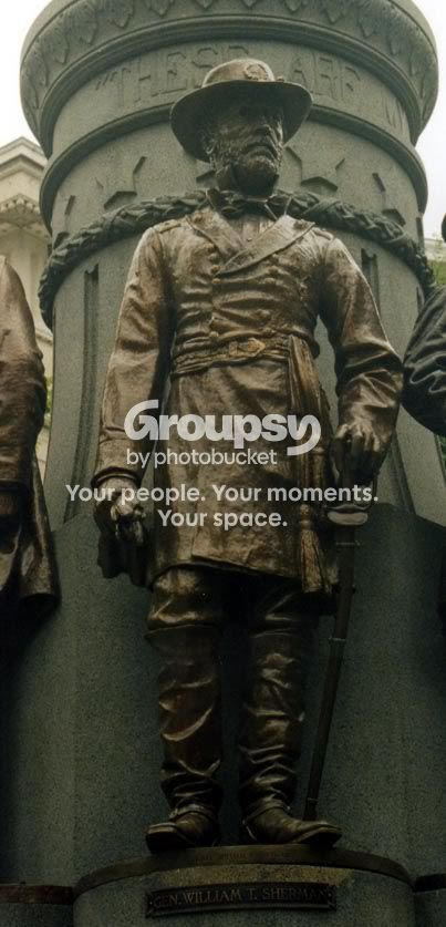 ColStatue001.jpg