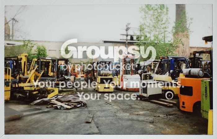 forklifts.jpg