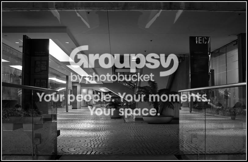 empty_mall2.jpg