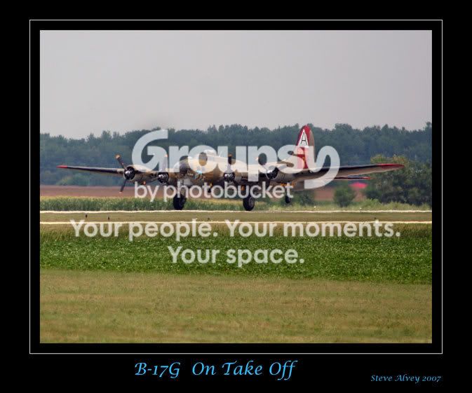 B-17G-on-take-off-5086.jpg