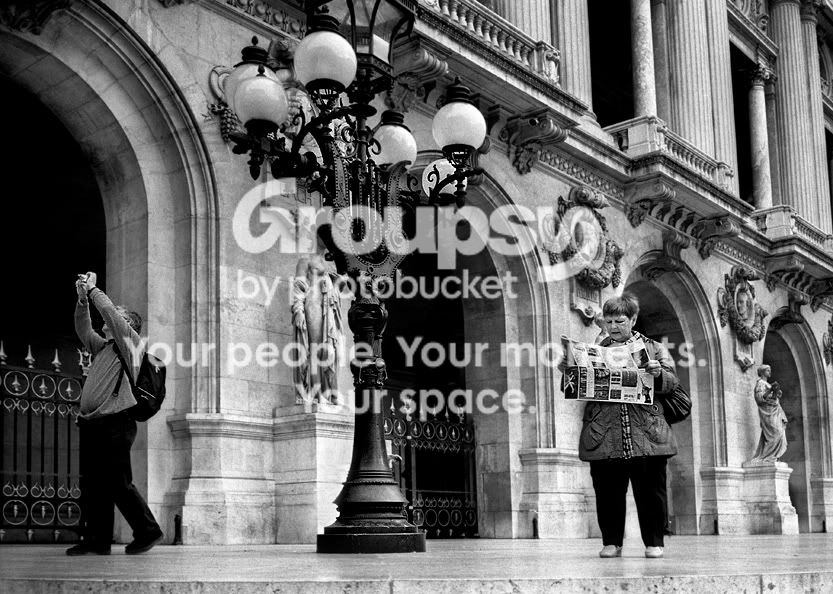 Tourists.jpg