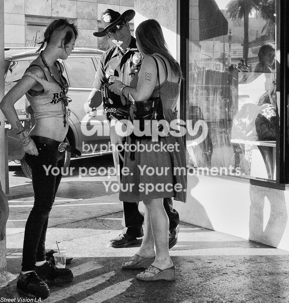 HollywoodK20D24MMVivitar7.jpg