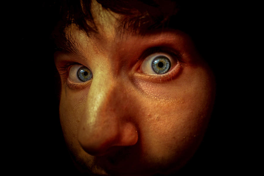 the_eyes_can_see_by_er111a-d4q0a0f.jpg