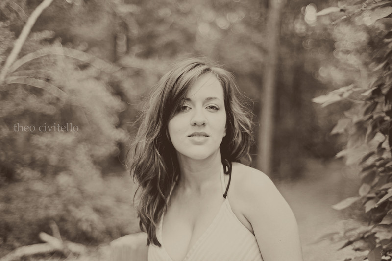 1247501940_7gvhY-L.jpg