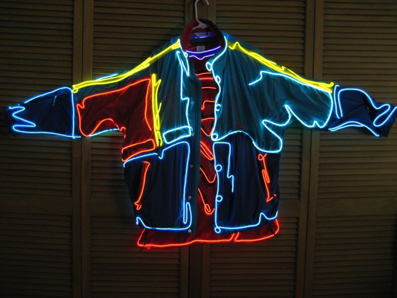 t1frontdarkx600.jpg