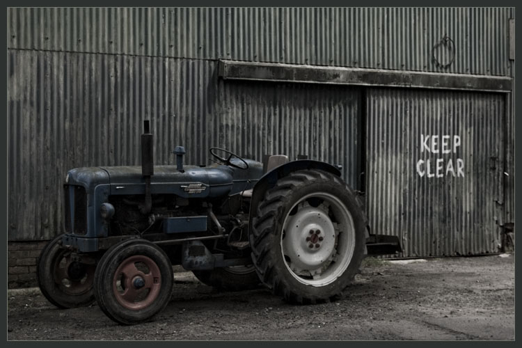 Keeping_Clear_by_Resin42.jpg