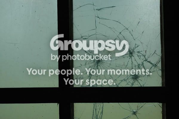brokenwindow.jpg