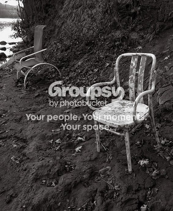 chairs112810.jpg