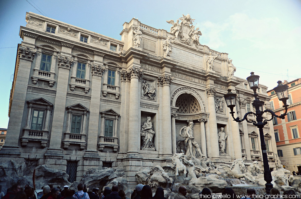 Trevi-Fountain-2-XL.jpg