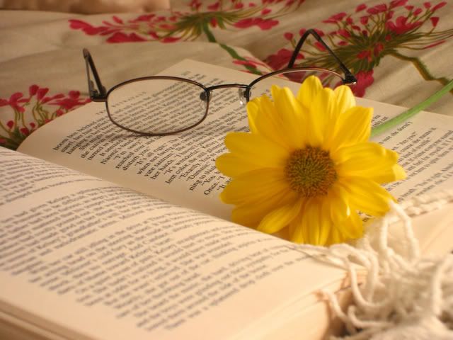 bookflower2.jpg