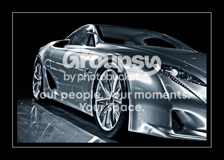 lexusBW.jpg