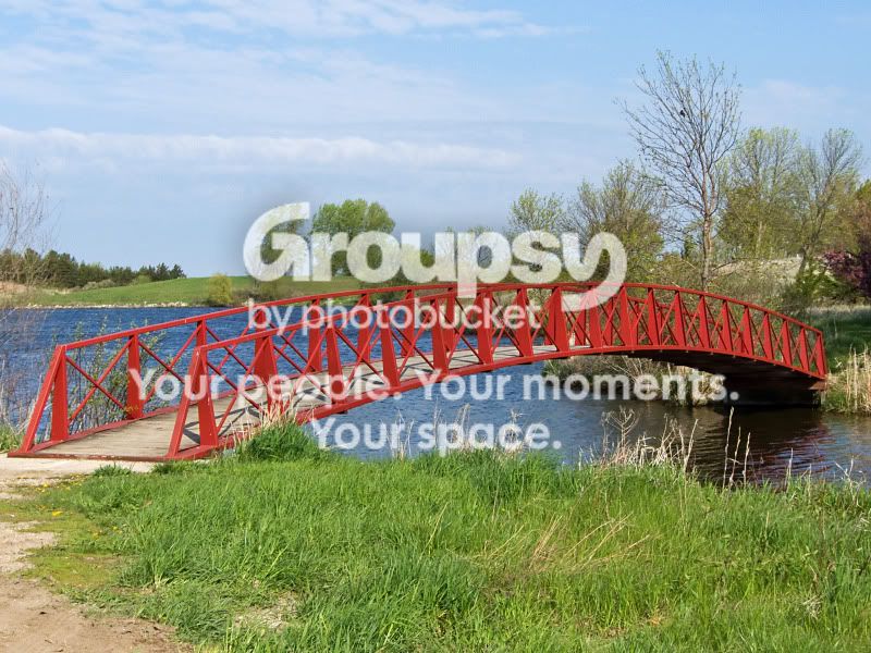 footbridge2.jpg