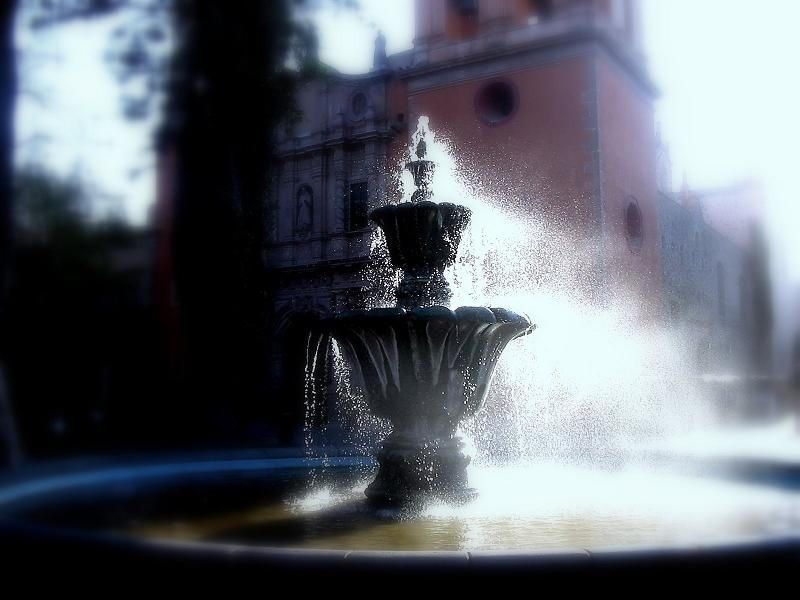 SLP_Fountain_blurred_by_jedimario.jpg