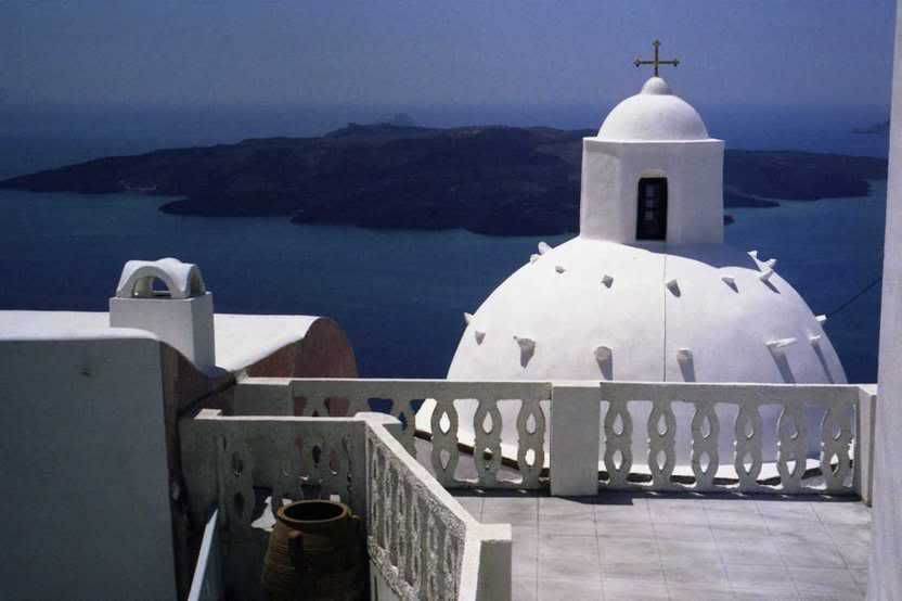 123ChurchSantorini.jpg