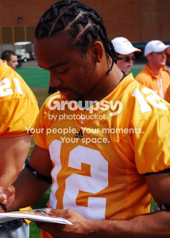 OrangeWhiteGame1170001.jpg