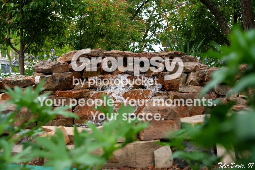 Fountain2.jpg