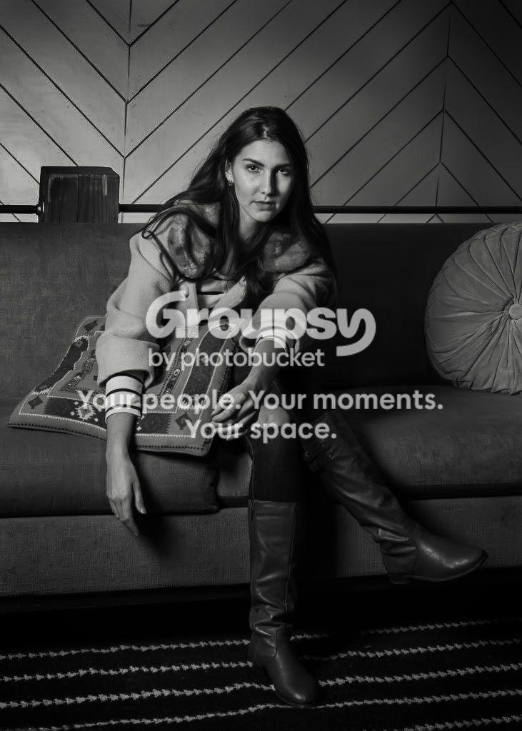 newspace_modelshoot1LLBW.jpg~original