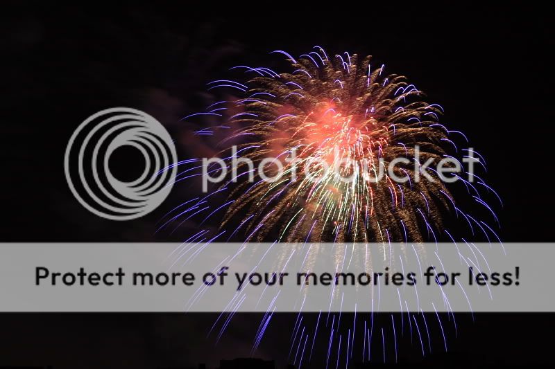 Firework110001.jpg