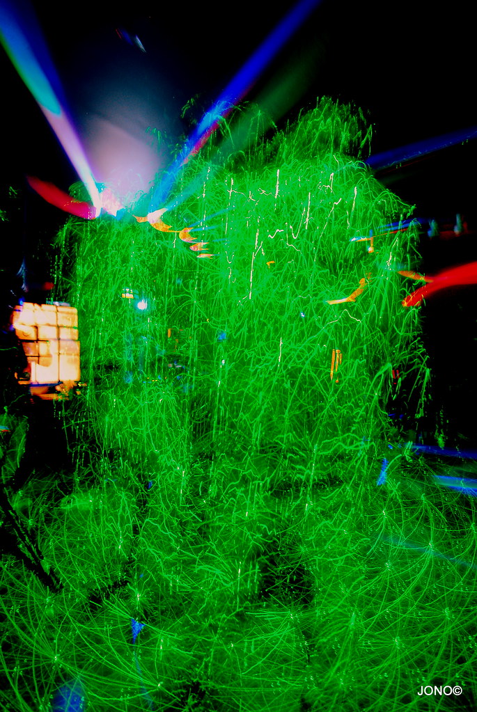 5192505950_523a60737f_b.jpg