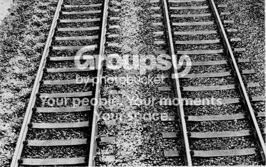 tracks1contrast.jpg