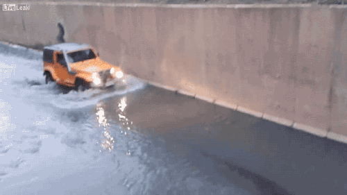 tumblr_necc7jT0sH1s02vreo1_500.gif