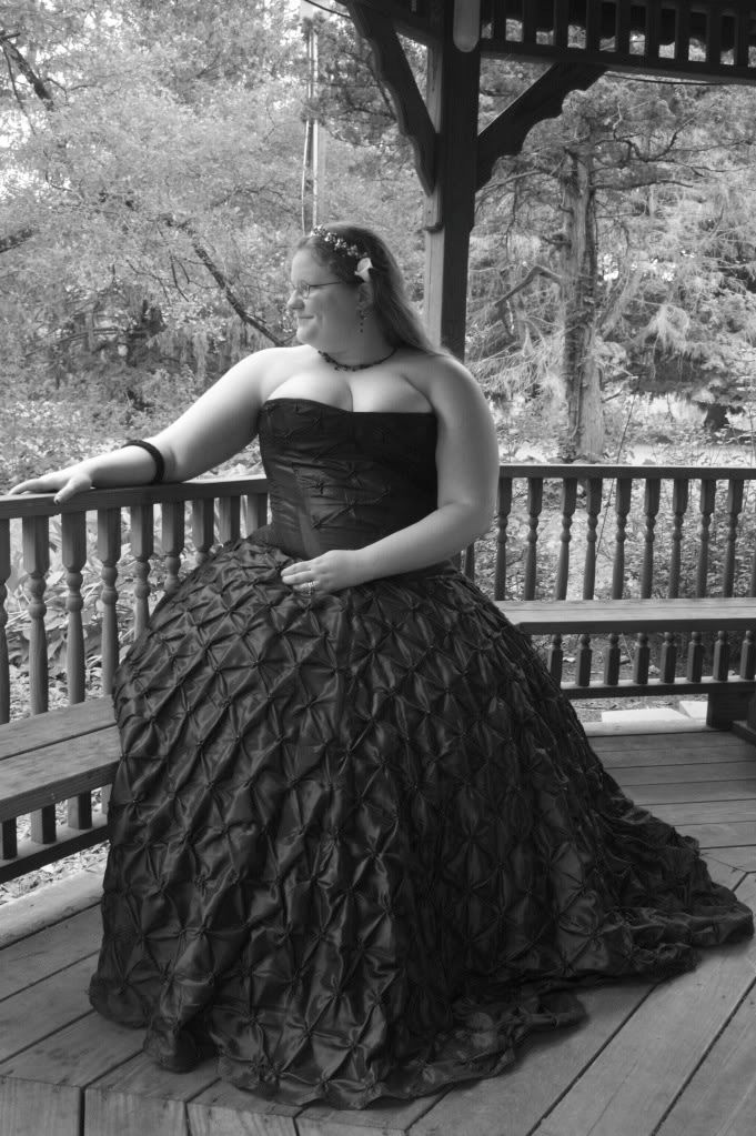 IMG_0871portraitgray.jpg