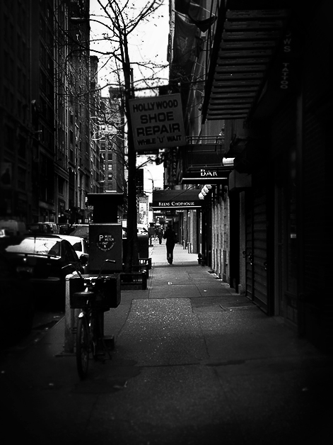 Alone_in_the_City_by_paparoksguitar.jpg