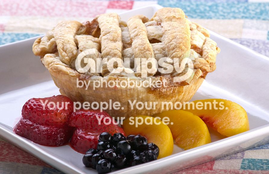 Applepiewithfruit_zps3236f741.jpg