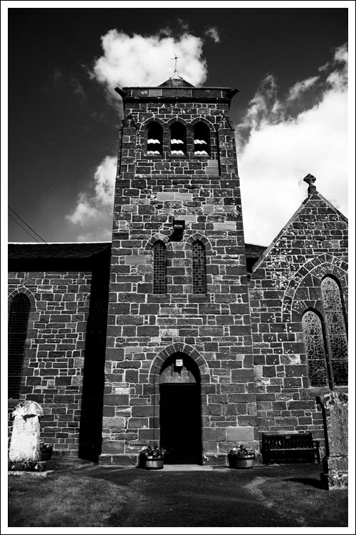 Balfron_Kirk_by_Resin42.jpg