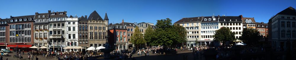 20080927-pano-of-aachen-city-center.jpg