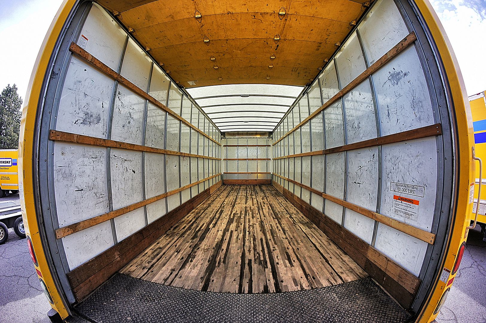 Boxtruck.jpg