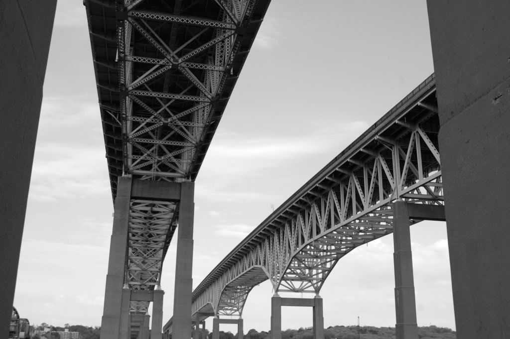 BWbridge2.jpg