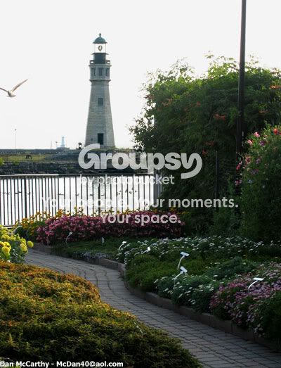 walkwaylighthouse.jpg
