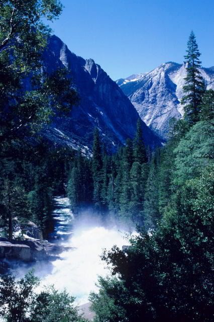 AboveMistFalls-KingsCanyon0001.jpg